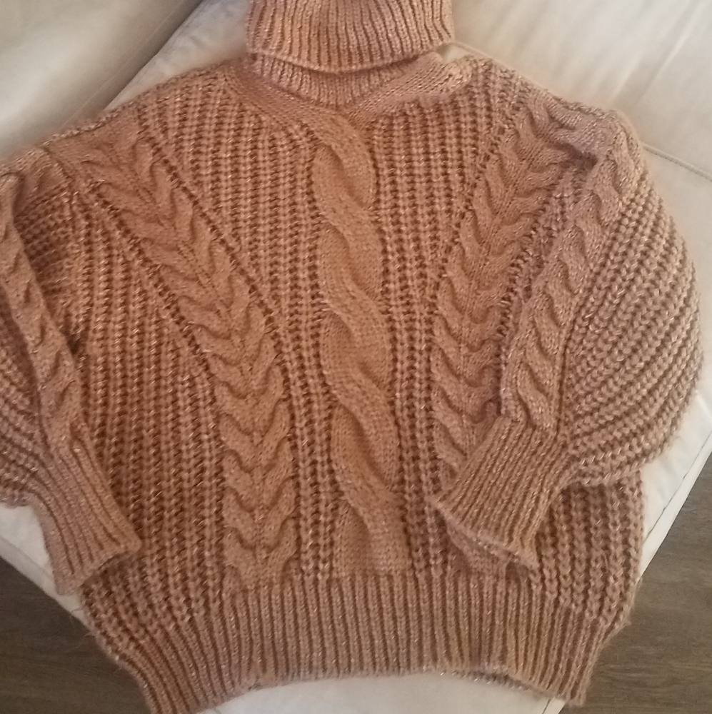 Beautiful sweater in mocha
